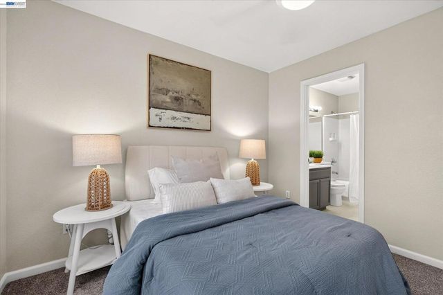51 Bellington Cmn 3, Livermore, CA 94551