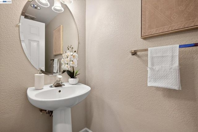 51 Bellington Cmn 3, Livermore, CA 94551