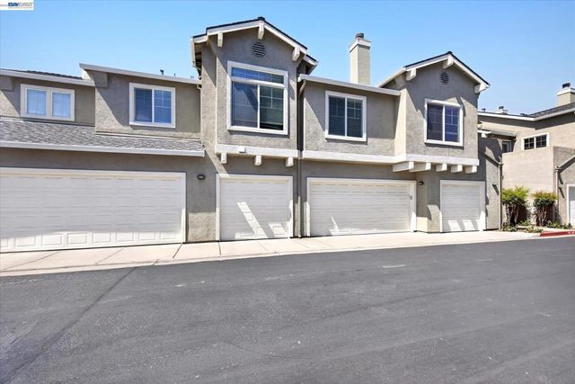 51 Bellington Cmn 3, Livermore, CA 94551