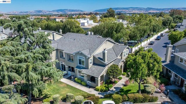 51 Bellington Cmn 3, Livermore, CA 94551