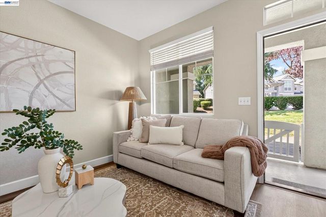 51 Bellington Cmn 3, Livermore, CA 94551