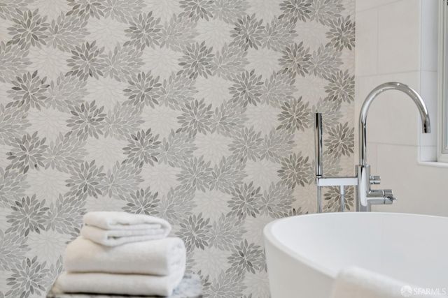 2550 Baker Street, San Francisco, CA 94123