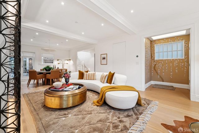 2550 Baker Street, San Francisco, CA 94123