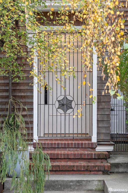 2550 Baker Street, San Francisco, CA 94123