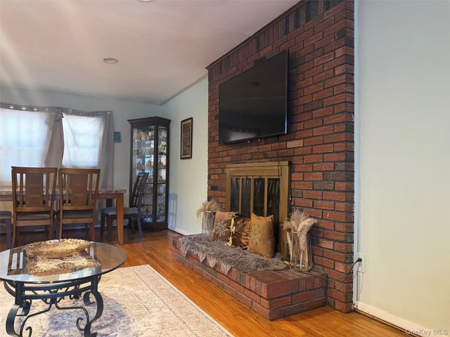 2346 Ocean Avenue, Ronkonkoma, NY 11779