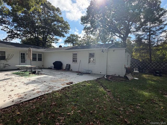 2346 Ocean Avenue, Ronkonkoma, NY 11779