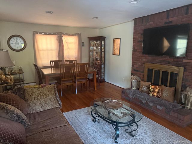 2346 Ocean Avenue, Ronkonkoma, NY 11779