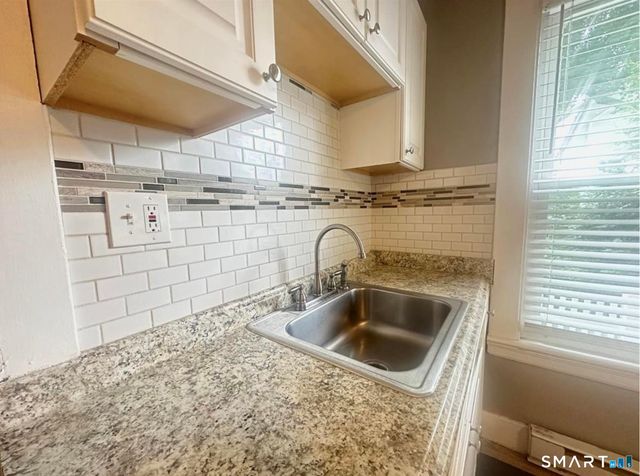 49 Dutton Street, Wallingford, CT 06492