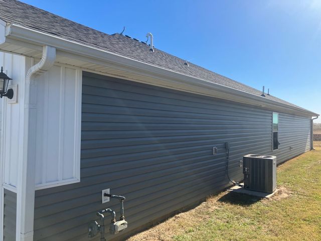 418 Alex Jordan, Duenweg, MO 64841