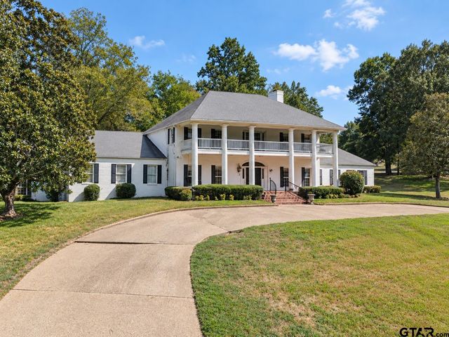 2800 Woodlake Dr, Tyler, TX 75701