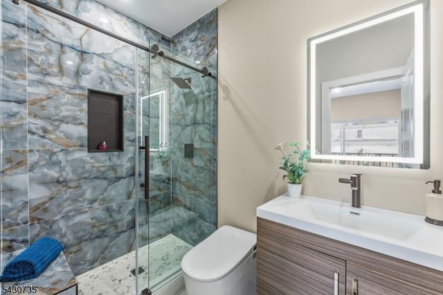28 Grove Ter, Irvington Twp., NJ 07111