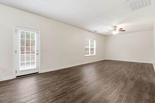 1409 Napa Pt, W, Antioch, TN 37013