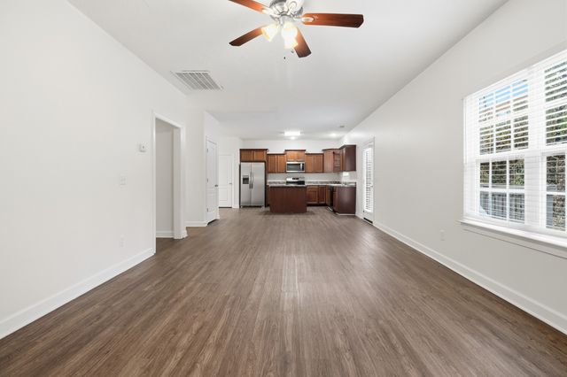 1409 Napa Pt, W, Antioch, TN 37013