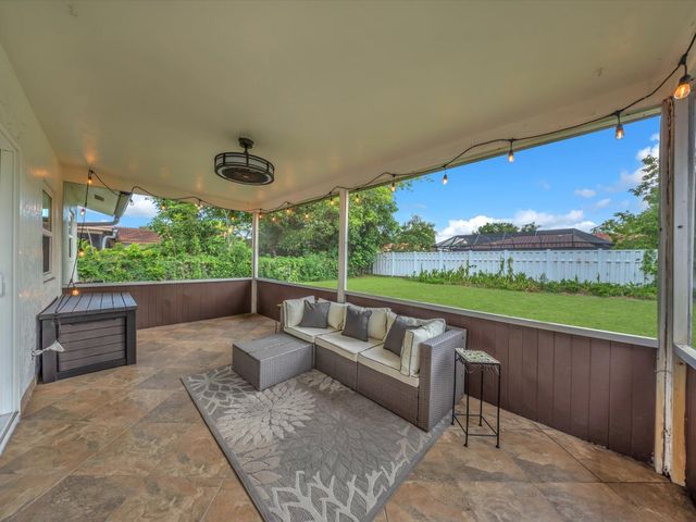 834 Ramblewood Drive, Coral Springs, FL 33071