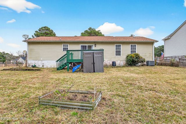 133 Sweetwater Drive, Jacksonville, NC 28540