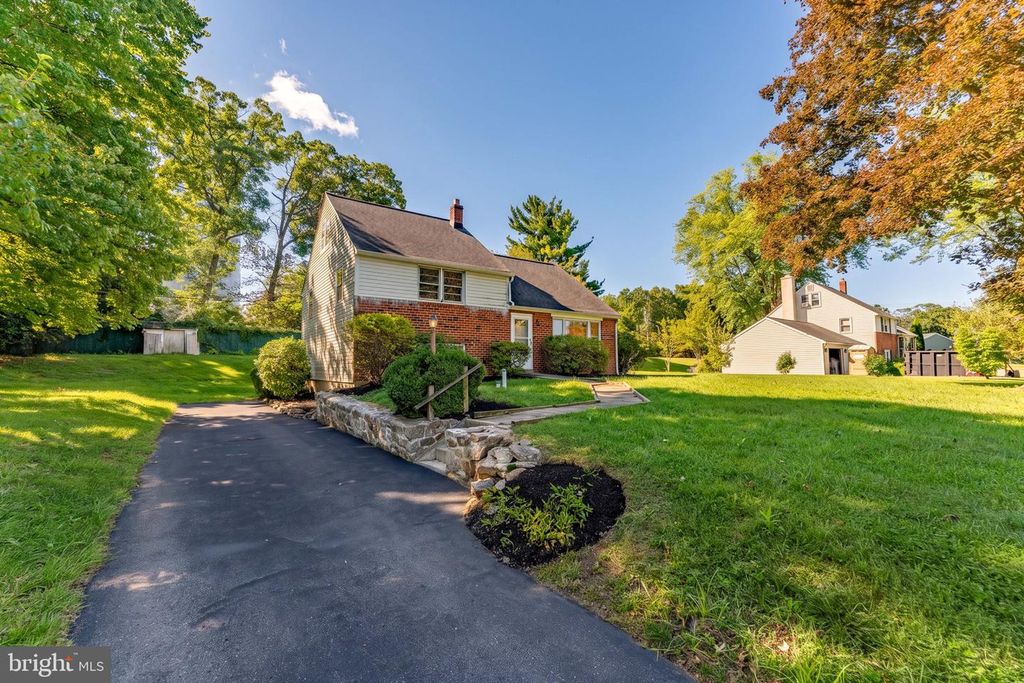 1304 MARY JANE LN, WEST CHESTER, PA 19380 — photo 2