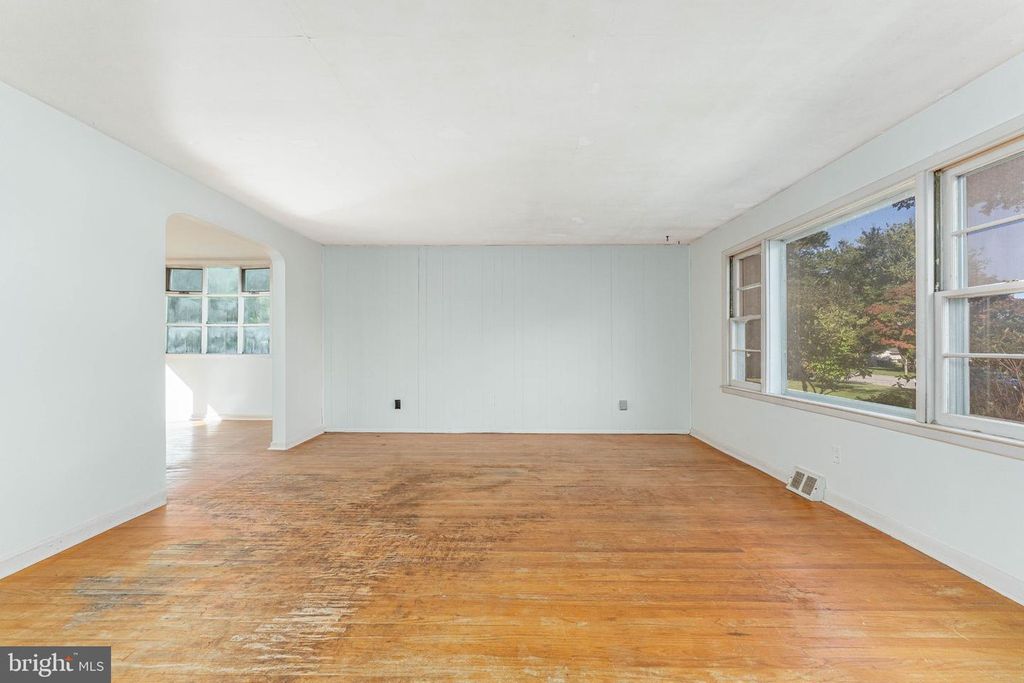 1304 MARY JANE LN, WEST CHESTER, PA 19380 — photo 4