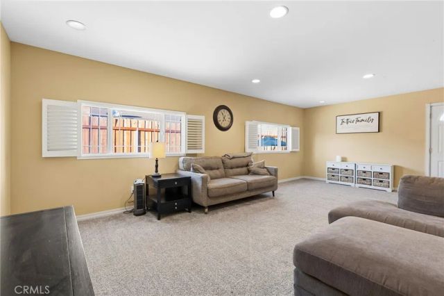 359 Atherly Lane, Santa Maria, CA 93455