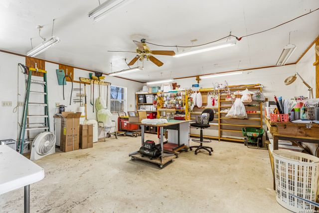 9311 THORNBURY ST, San Antonio, TX 78250