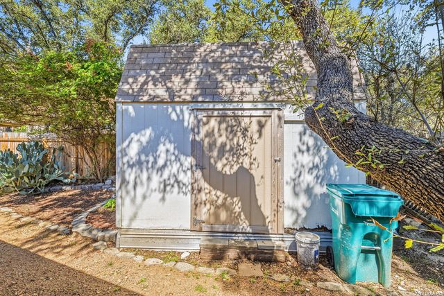 9311 THORNBURY ST, San Antonio, TX 78250