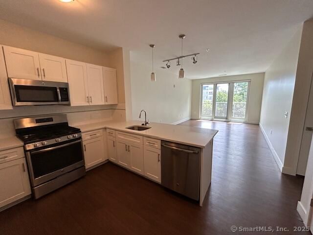 111b Morgan Street 218, Stamford, CT 06905