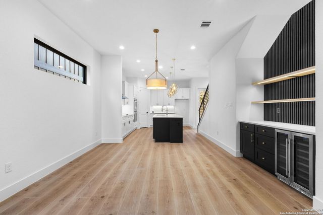 111 Dowdy, San Antonio, TX 78204