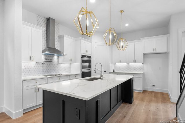 111 Dowdy, San Antonio, TX 78204