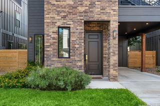 111 Dowdy, San Antonio, TX 78204