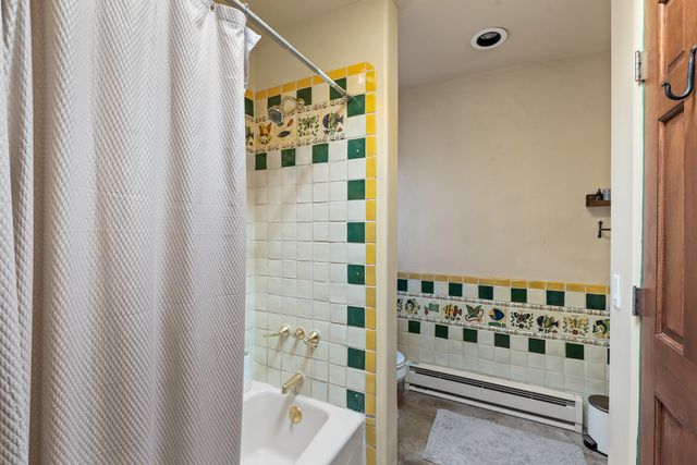 86A Arroyo Hondo, Santa Fe, NM 87508