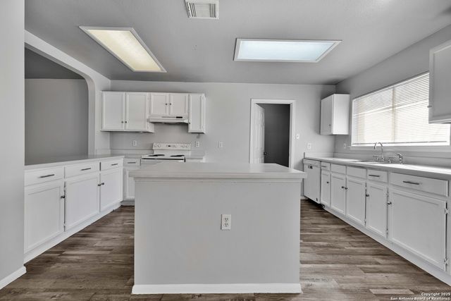 7011 Autumn Park, San Antonio, TX 78249
