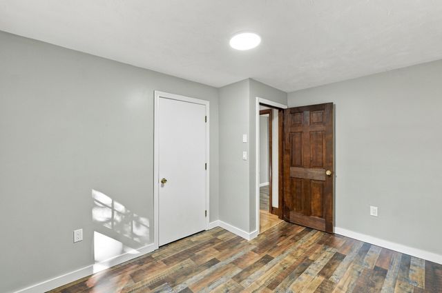34 Clara Barton Road, Oxford, MA 01540