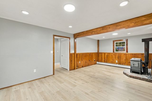 34 Clara Barton Road, Oxford, MA 01540