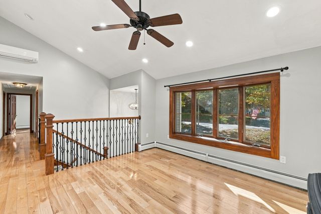 34 Clara Barton Road, Oxford, MA 01540