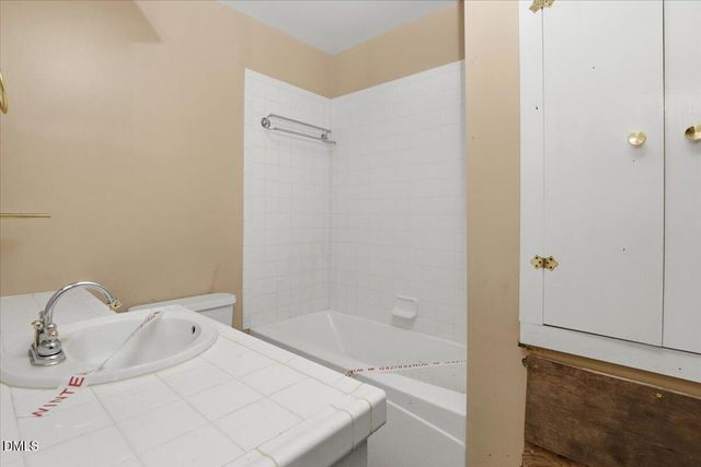 2001 Eason Drive, Clayton, NC 27520