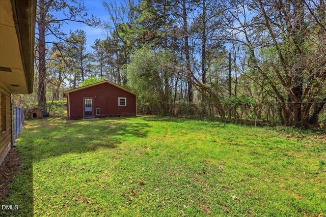 2001 Eason Drive, Clayton, NC 27520