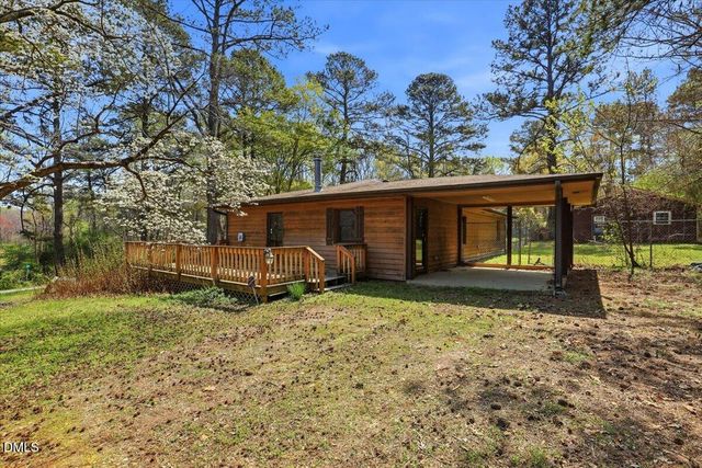 2001 Eason Drive, Clayton, NC 27520