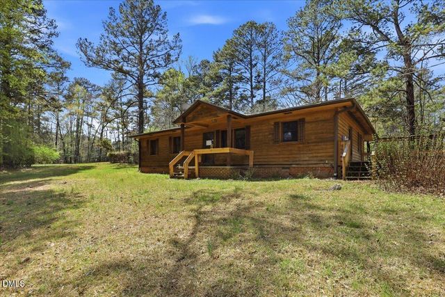 2001 Eason Drive, Clayton, NC 27520