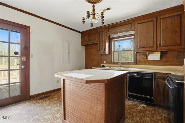 2001 Eason Drive, Clayton, NC 27520