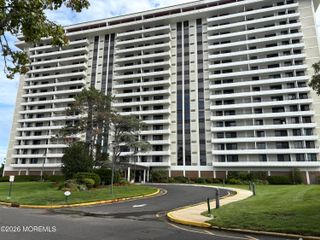 1 Channel Drive 1003, Monmouth Beach, NJ 07750