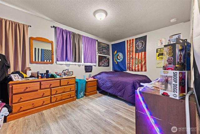 930 NW Pennsylvania, Chehalis, WA 98532