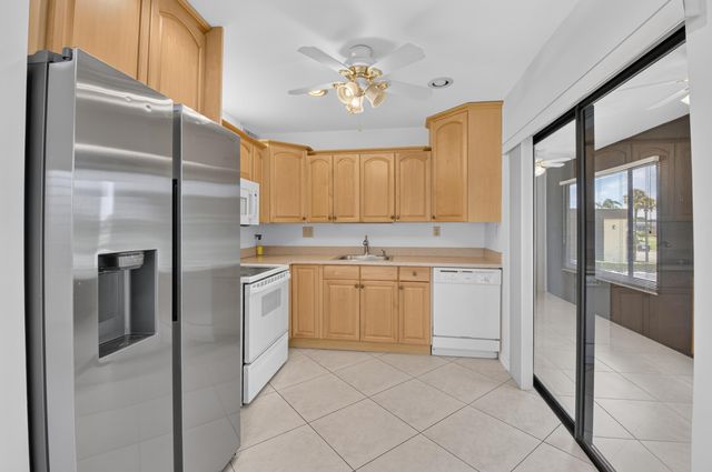 174 CAPRI D E 174, Delray Beach, FL 33484