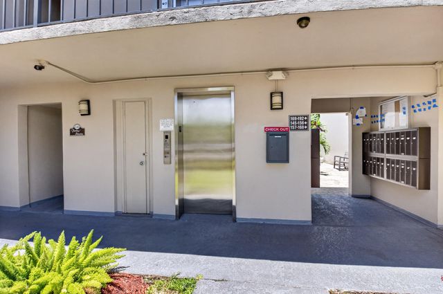 174 CAPRI D E 174, Delray Beach, FL 33484