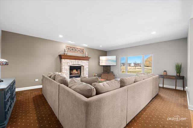 3534 Hidden Fawn Drive, Elgin, IL 60124