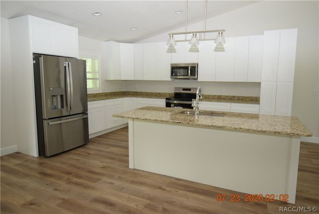 9106 N Lily Drive, Citrus Springs, FL 34434