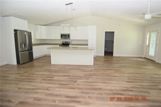 9106 N Lily Drive, Citrus Springs, FL 34434