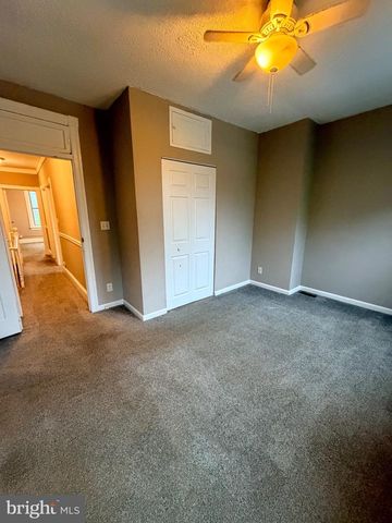 20 LAUREL ST, Woodbury, NJ 08096