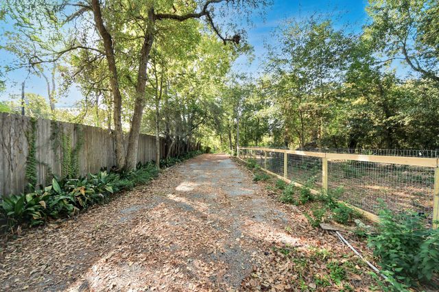 417 White Wing Lane, Houston, TX 77079