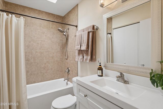905 S Hacienda Drive, Tempe, AZ 85281