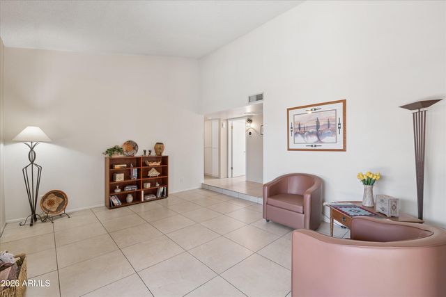905 S Hacienda Drive, Tempe, AZ 85281