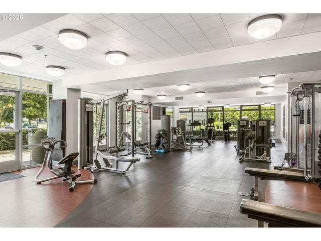 1310 Nw NAITO Pkwy 805, Portland, OR 97209